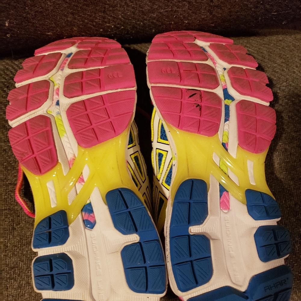 Womens asics - Picture 2 of 3